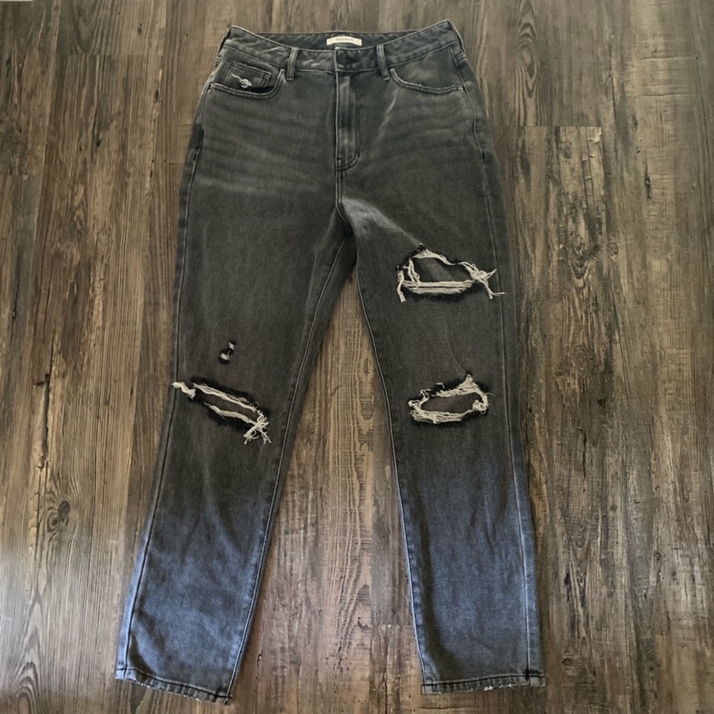 Pacsun ripped mom jeans